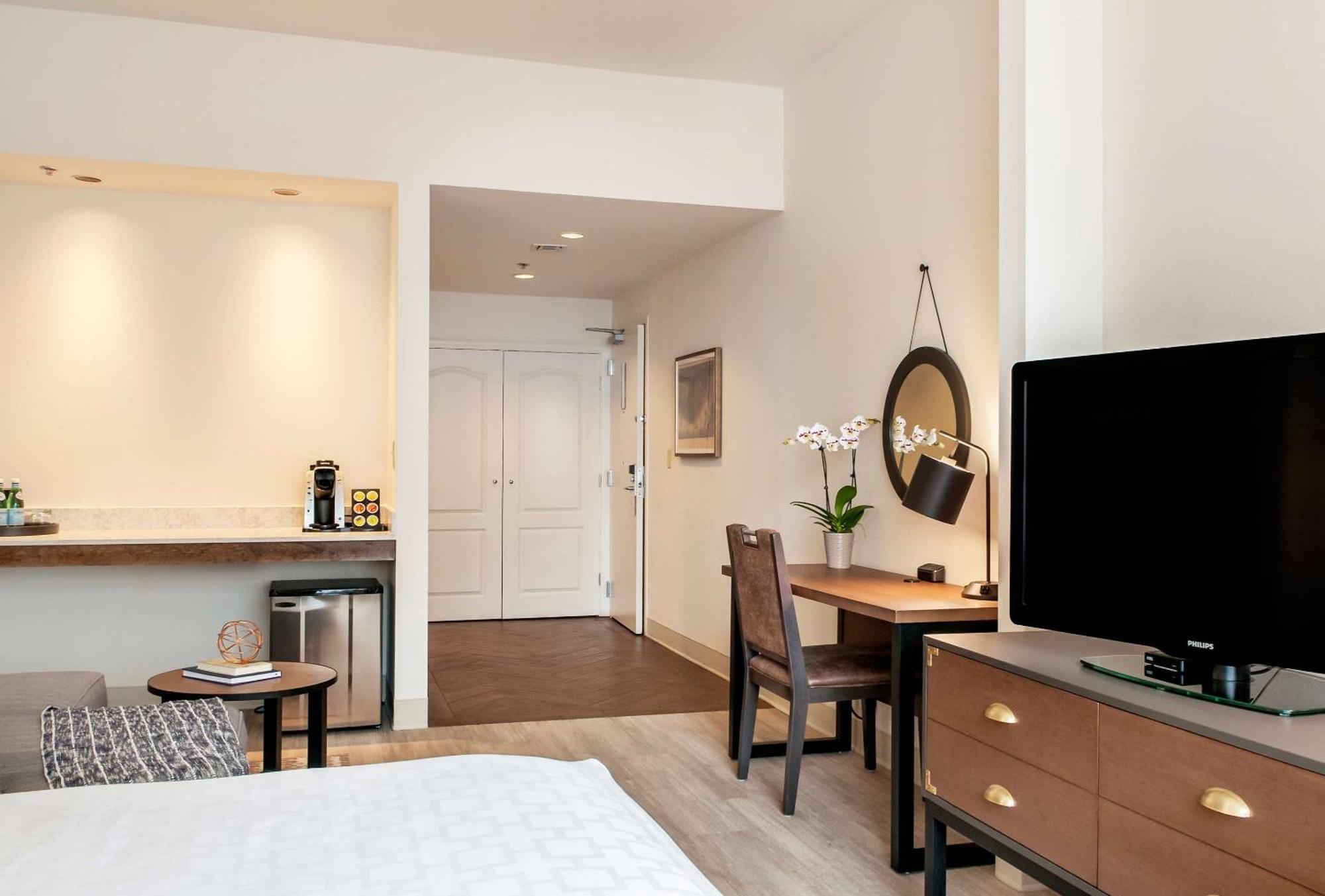 St Charles Coach House, Ascend Hotel Collection New Orleans Eksteriør billede